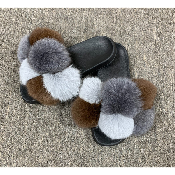 CY6 Ball Fur slides 13